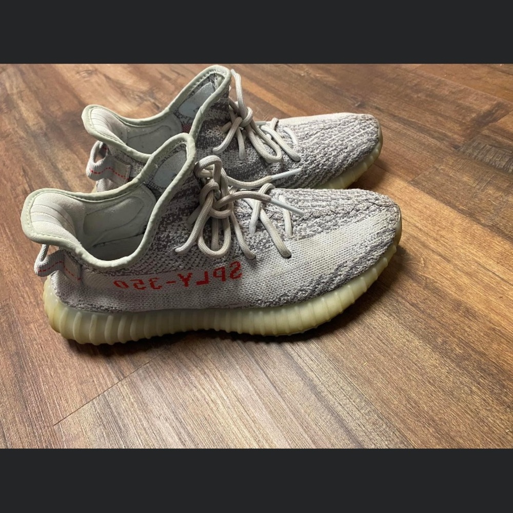 blue tint yeezys, no box